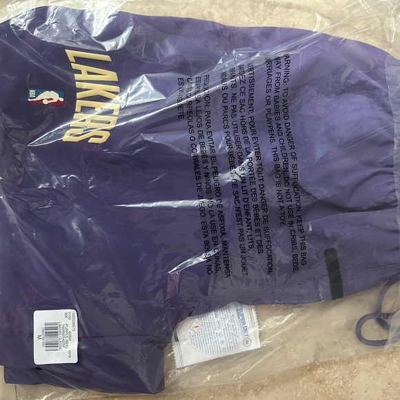 Unisex Los Angeles Lakers Fear of God x NBA Purple Classic Fit Shorts - Picture 4 of 5